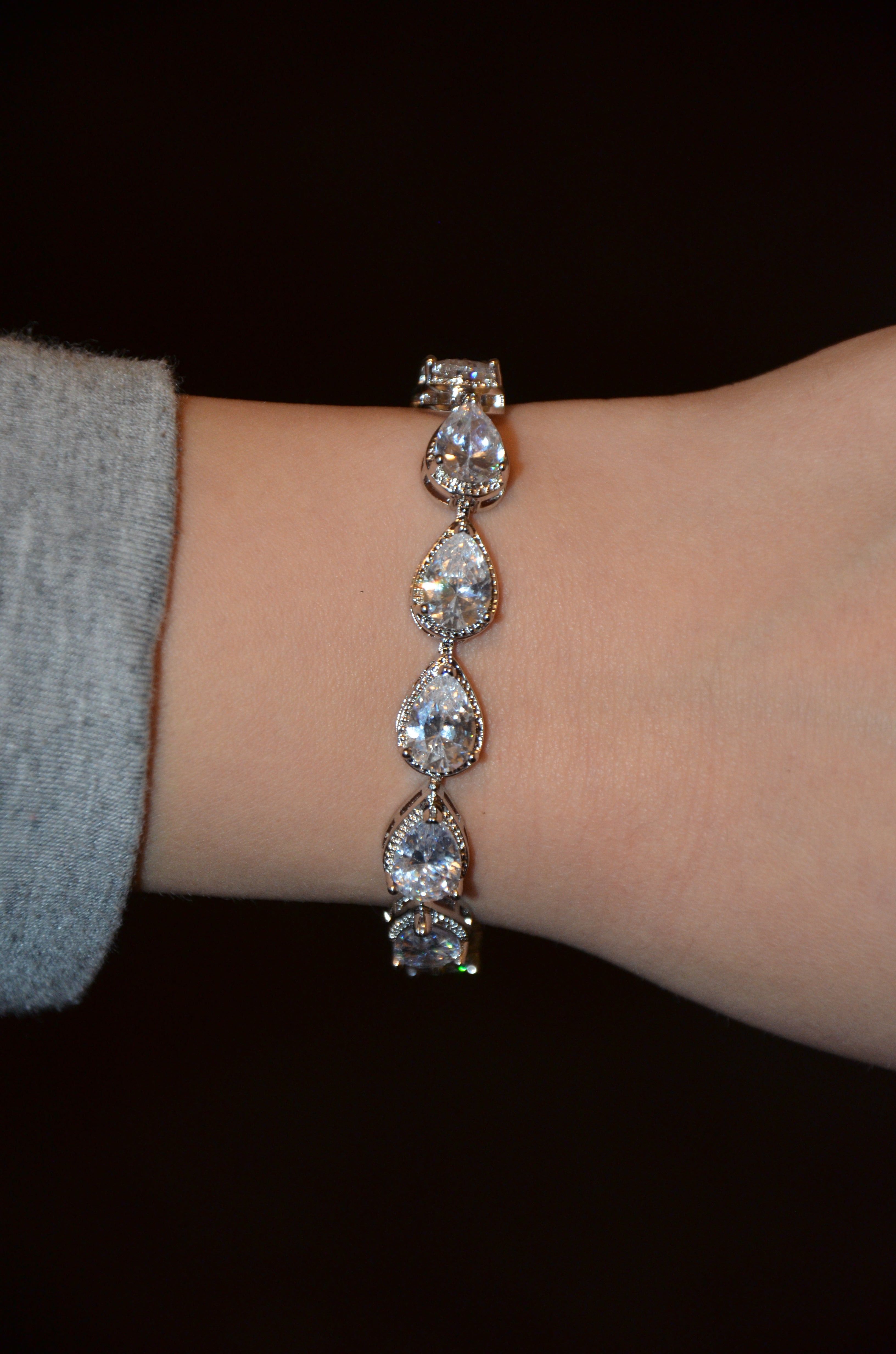 Tear Drop Bracelet